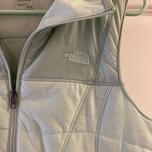LIKE NEW- The North Face Woman’s Vest- Size Medium